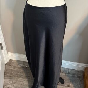 Old Navy Black Midi Skirt